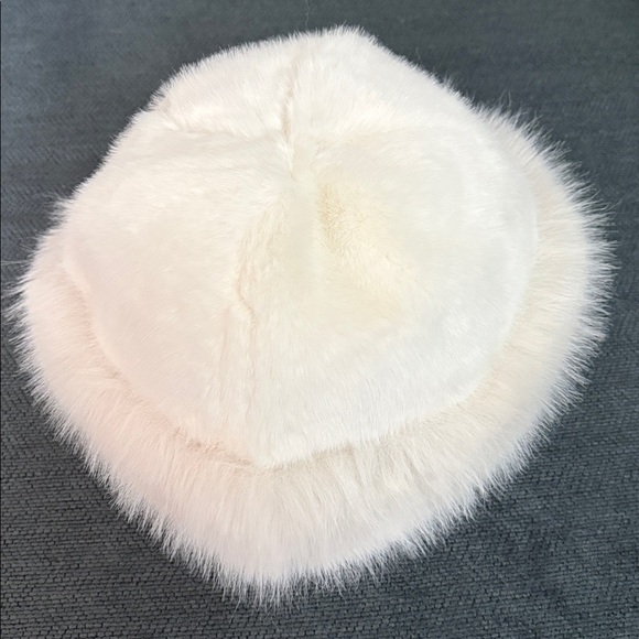 NEW: Thick Warm Fuzzy Bucket Fisherman Hat, Winter Basin Hats For Women - Picture 3 of 7